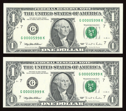 Beautiful Set of 2 Consecutive Crisp 1977 $1 Notes